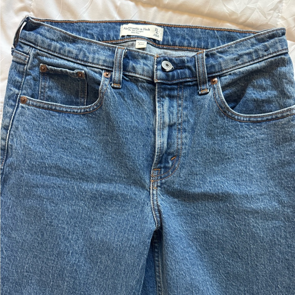Abercrombie & Fitch Women’s Straight Blue Jeans
